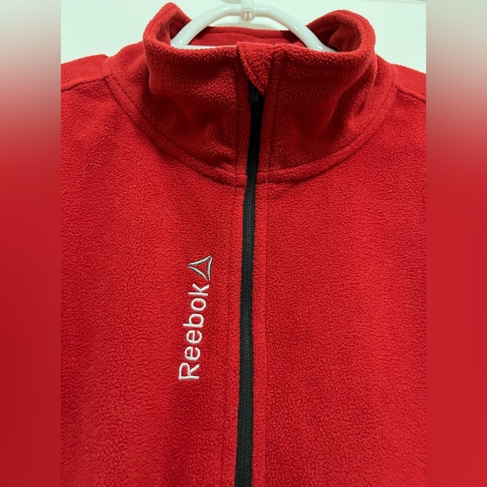 Reebok Men's Bold Red Performance Jacket - Picture 4 of 10
